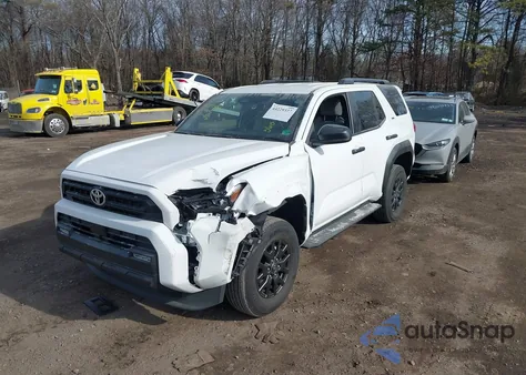 2025 Toyota 4Runner Sr5 z USA, uszkodzony, nr VIN JTEVA5BR9S5020941
